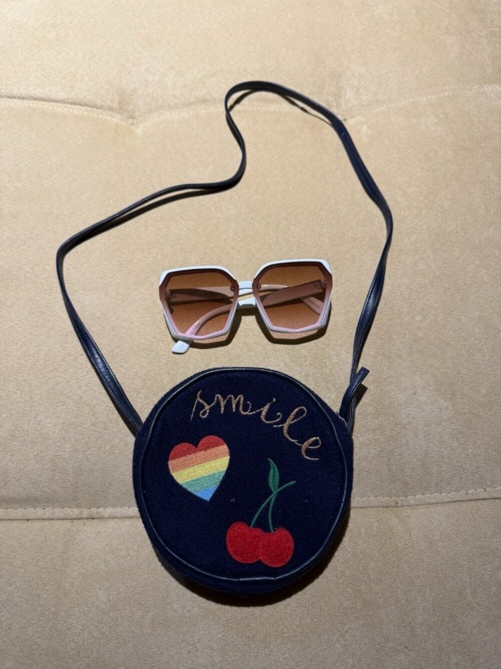 1980s Vintage Kid’s Purse and White Sunglasses Lot of 2